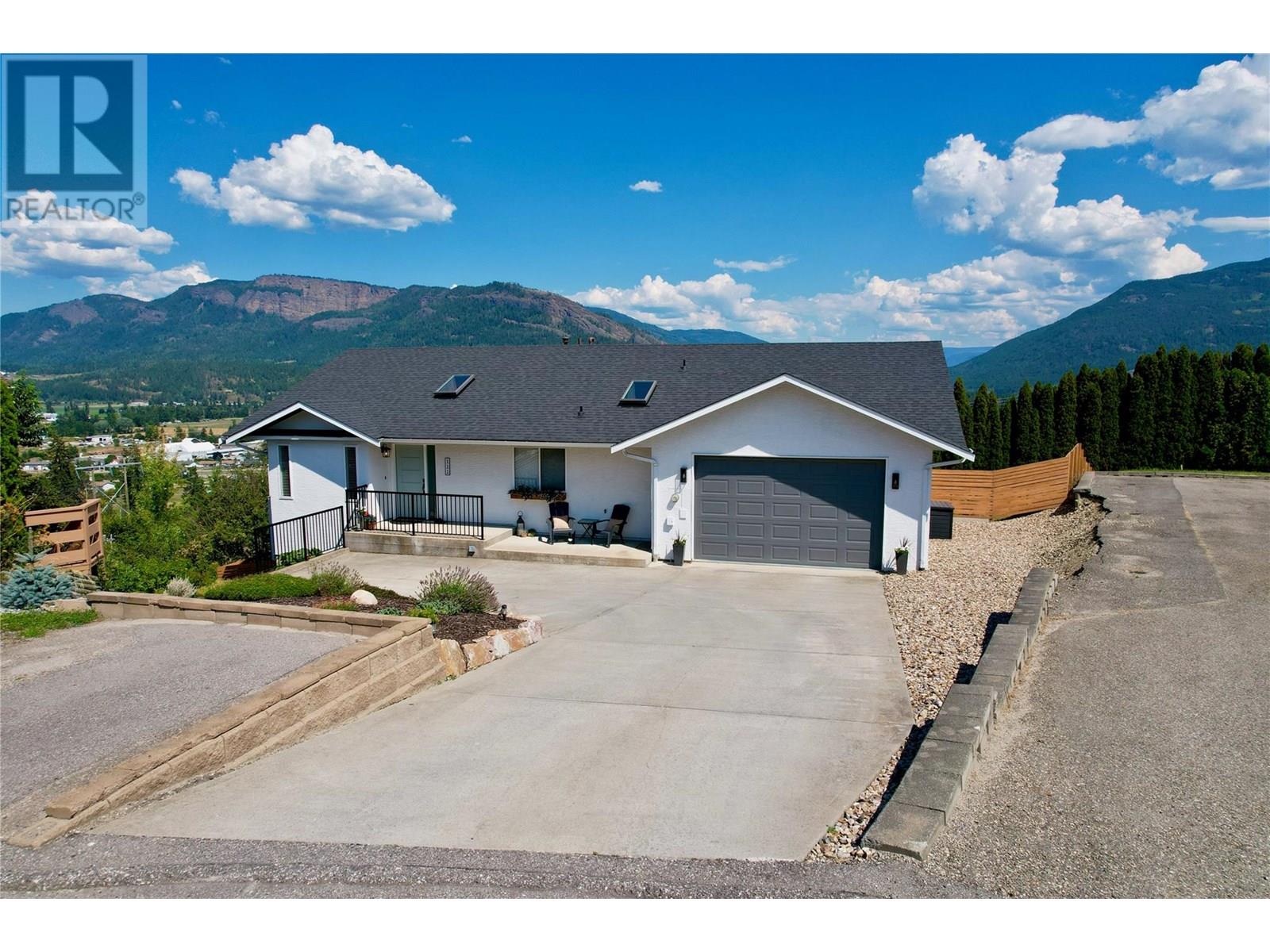 111 Revel Crescent, Enderby