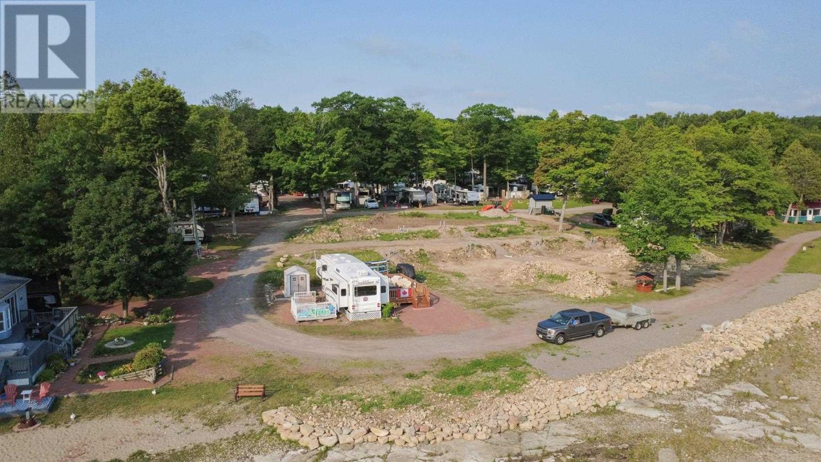 Photo 10 of 3020 Bowker St, Village Of Hilton Beach ON