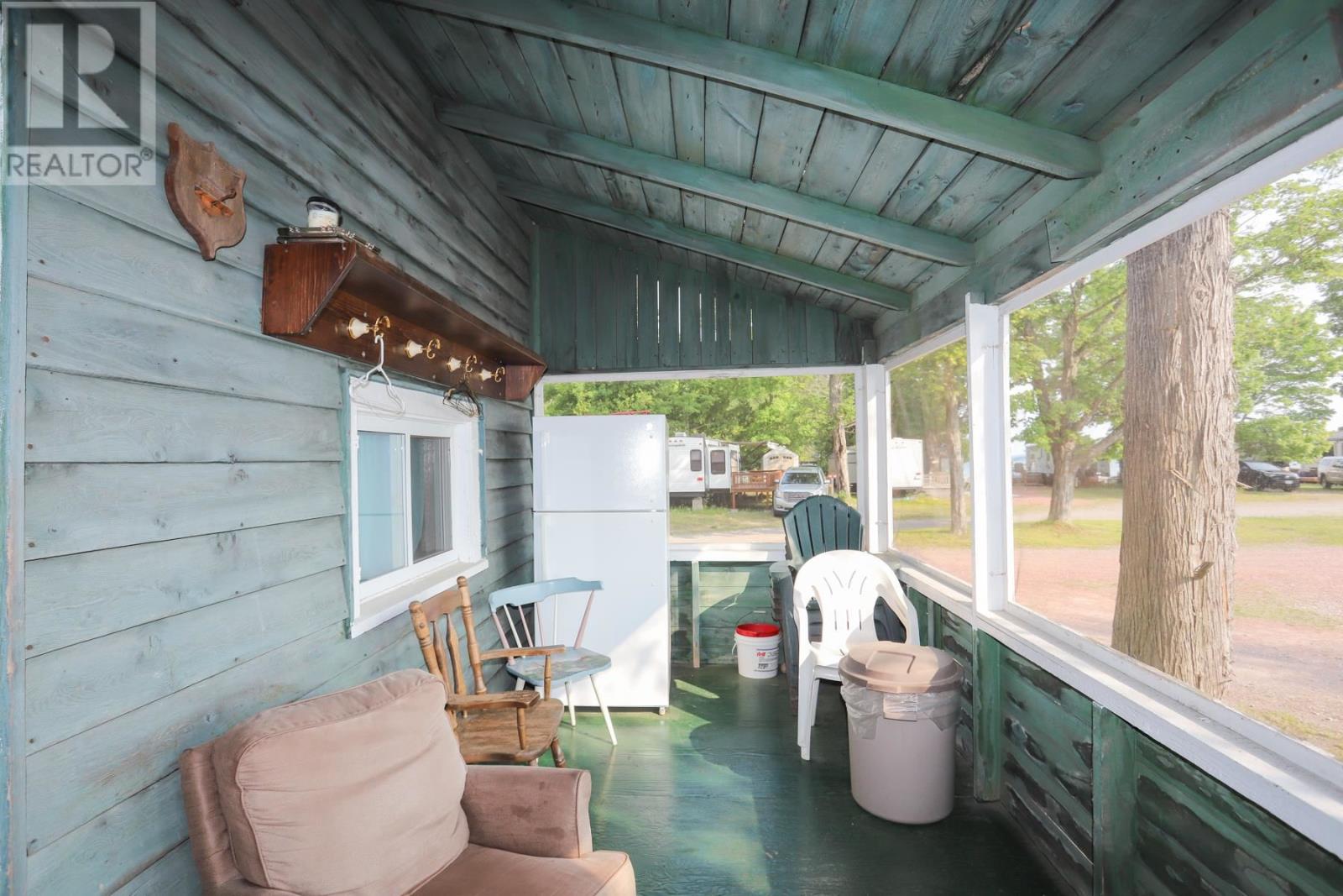 Photo 22 of 3020 Bowker St, Village Of Hilton Beach ON