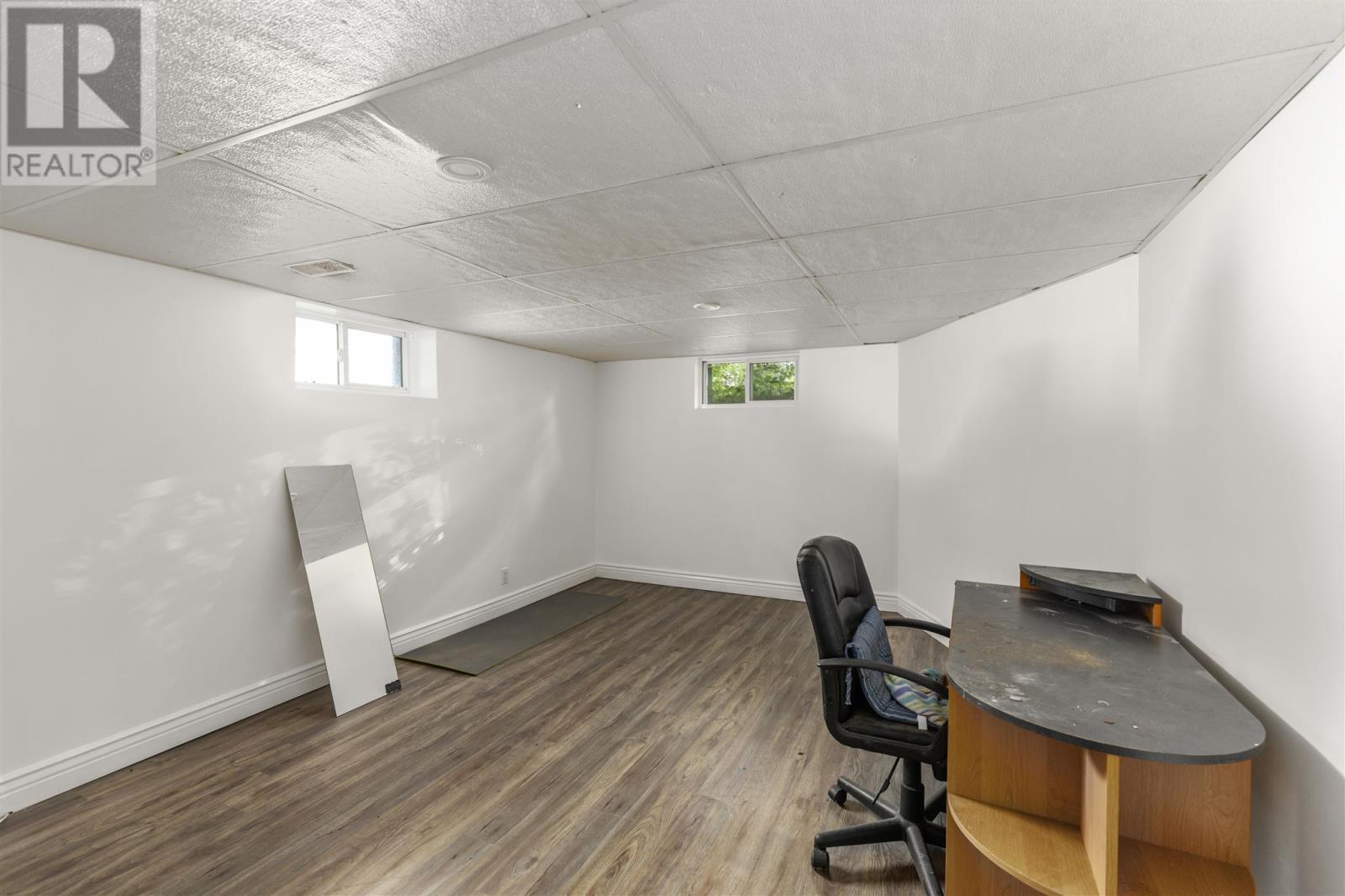 Photo 28 of 253 Lake St, Sault Ste Marie ON