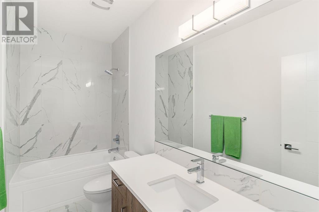 Single Family House for Sale in   Street SW Killarney/Glengarry Calgary 