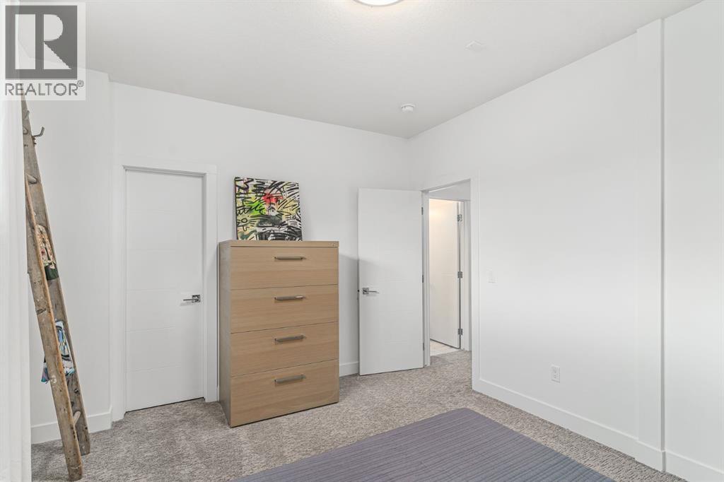 Single Family House for Sale in   Street SW Killarney/Glengarry Calgary 