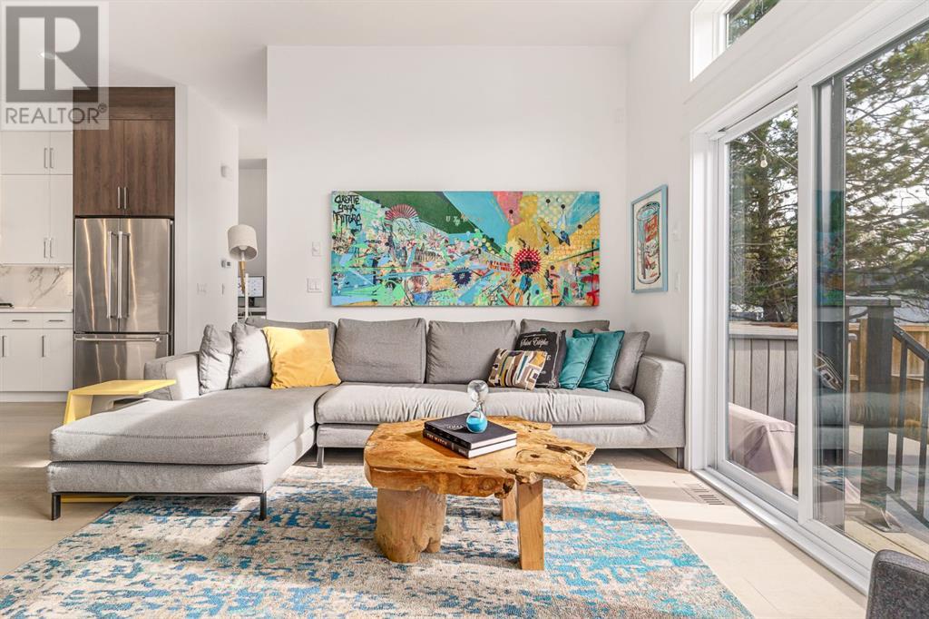Single Family House for Sale in   Street SW Killarney/Glengarry Calgary 