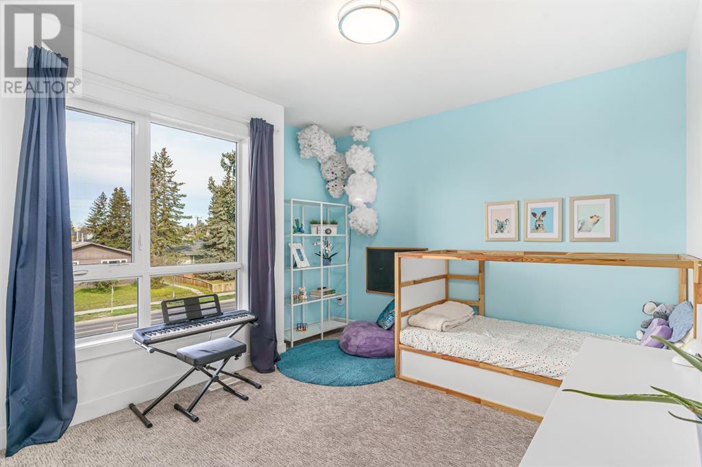 Single Family House for Sale in   Street SW Killarney/Glengarry Calgary 
