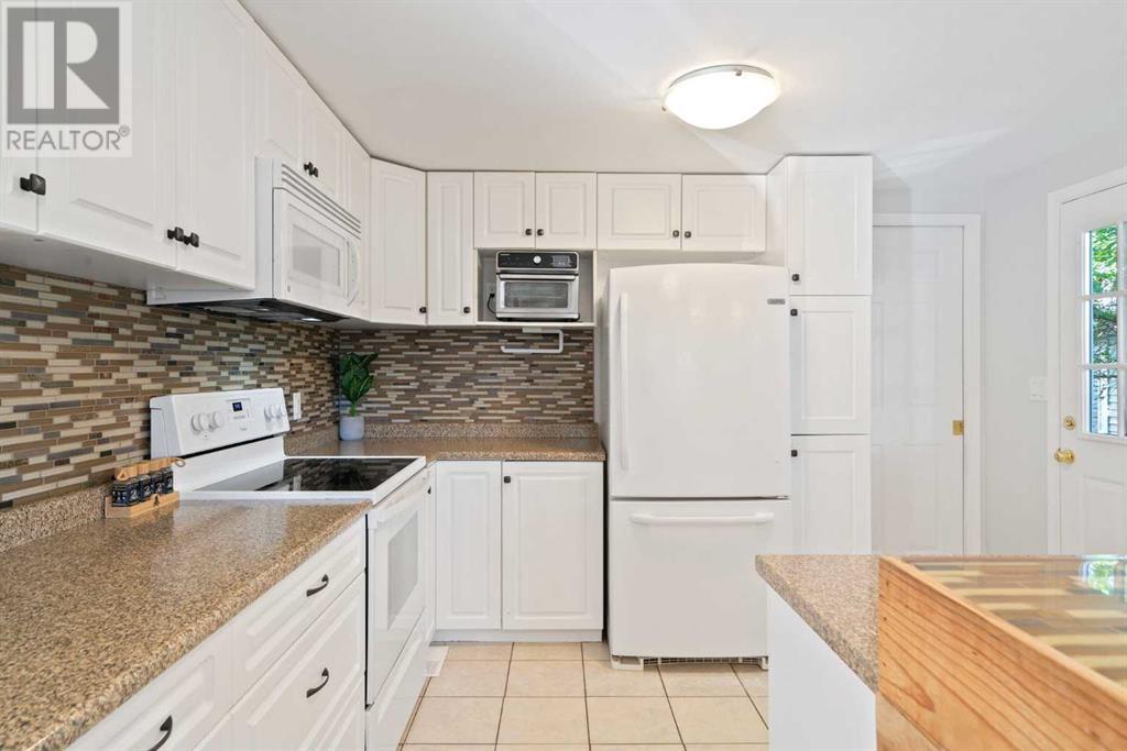 Single Family House Mobile Home for Sale in    Street NW Greenwood/Greenbriar Calgary 