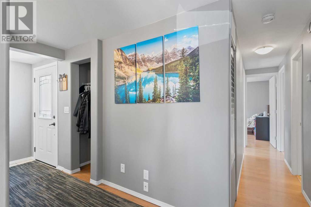Single Family House Mobile Home for Sale in    Street NW Greenwood/Greenbriar Calgary 
