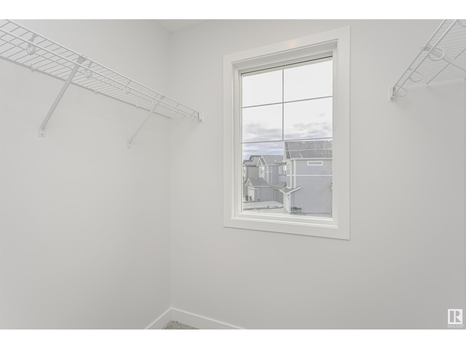 Photo 32 of 9564 Carson Bend Sw, Edmonton AB