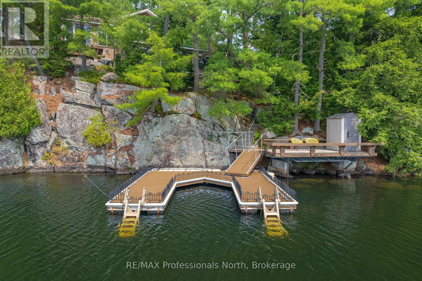 Photo 2 of 1077 Precambrian Drive N, Algonquin Highlands ON