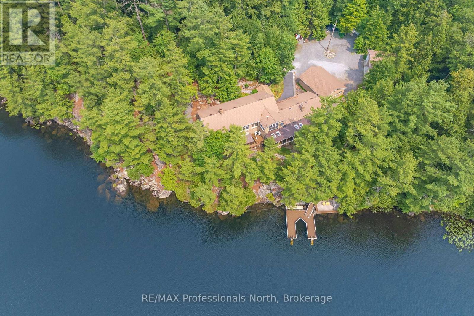 Photo 46 of 1077 Precambrian Drive N, Algonquin Highlands ON