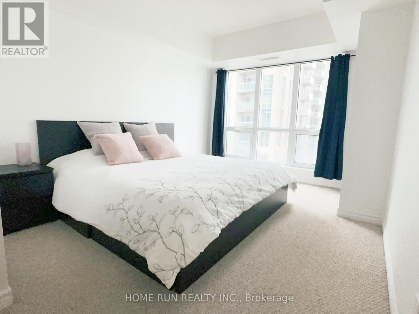 Photo 11 of 1506 234 Rideau Street, Ottawa ON