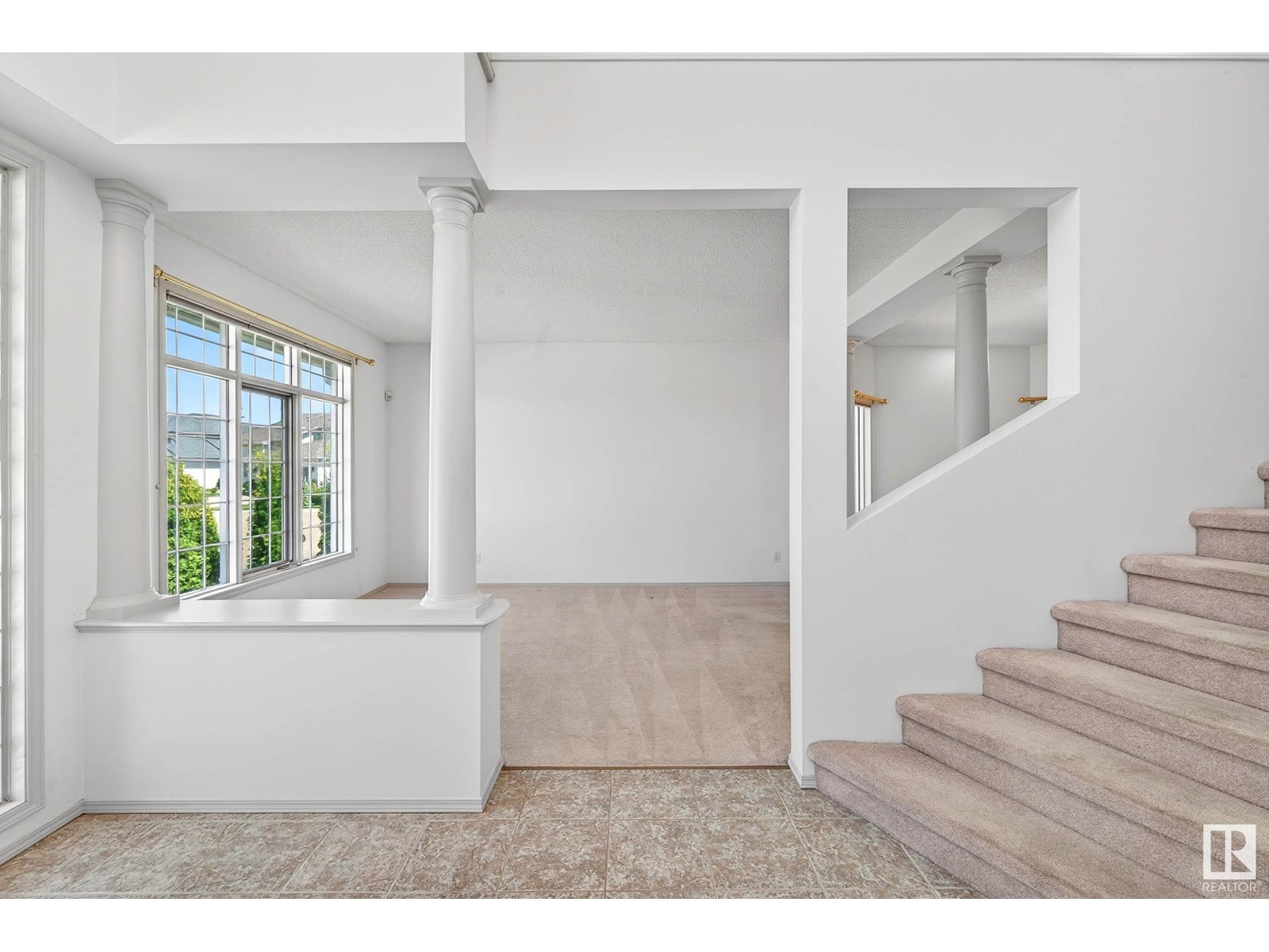 Photo 19 of 10307 175 Av Nw, Edmonton AB