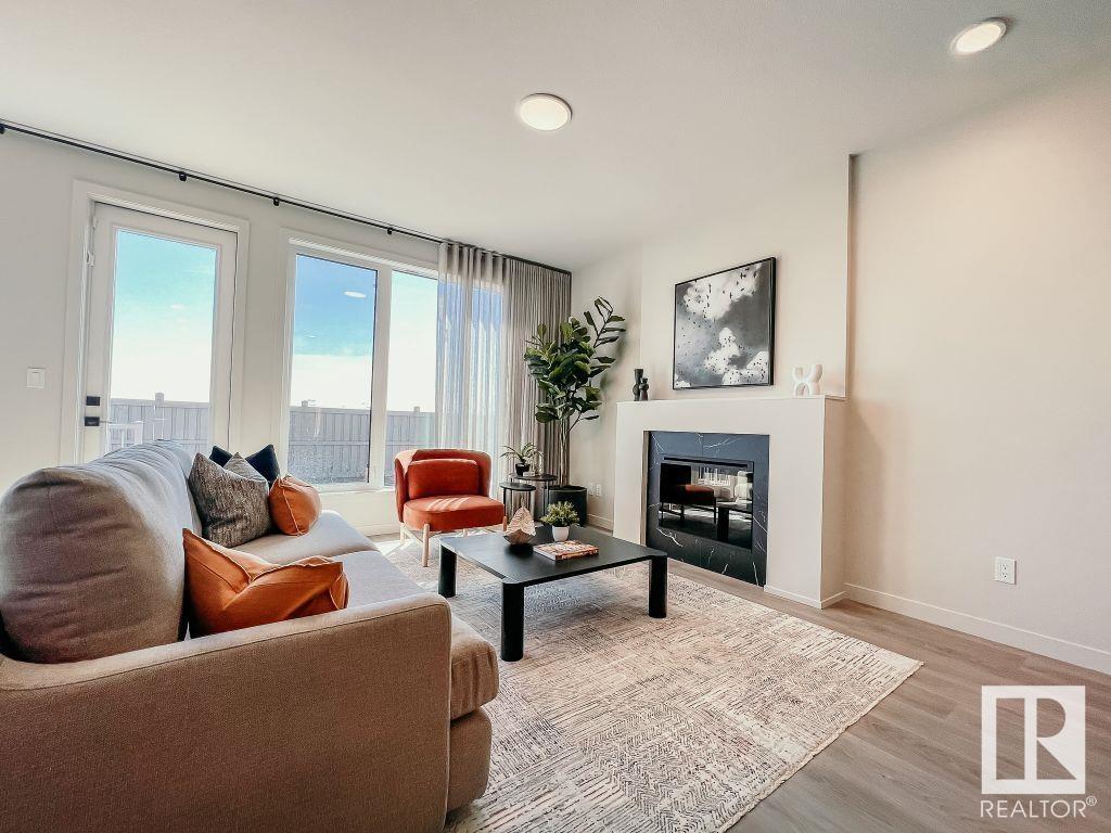 Photo 2 of 157 Garneau Ga, Spruce Grove AB