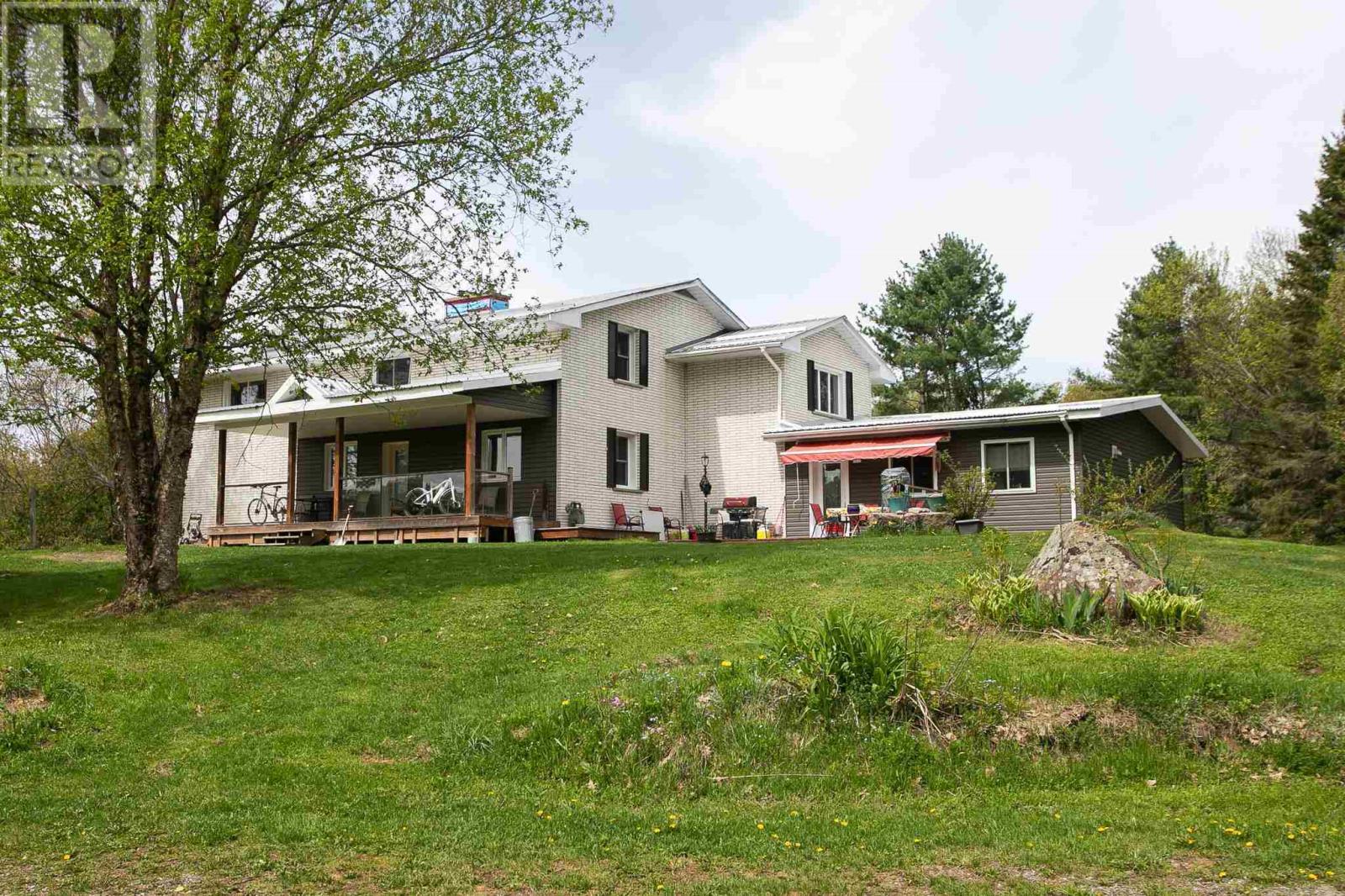 Photo 2 of 1285 Old Garden River Rd, Sault Ste Marie ON