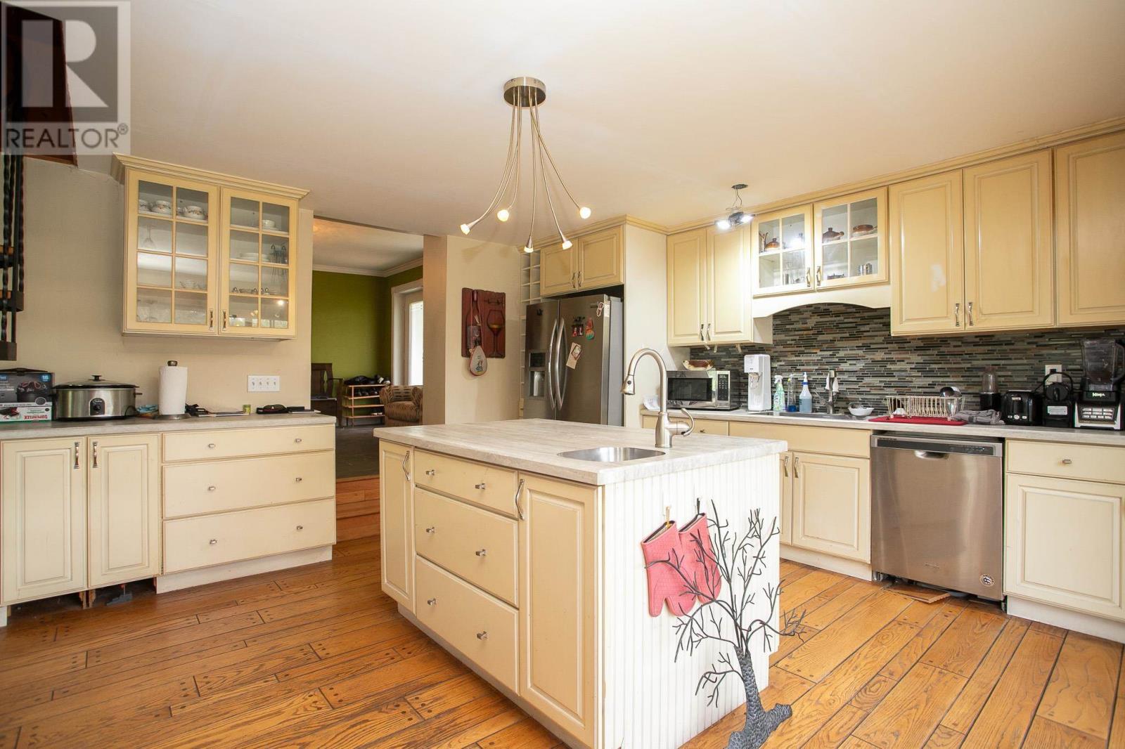 Photo 21 of 1285 Old Garden River Rd, Sault Ste Marie ON