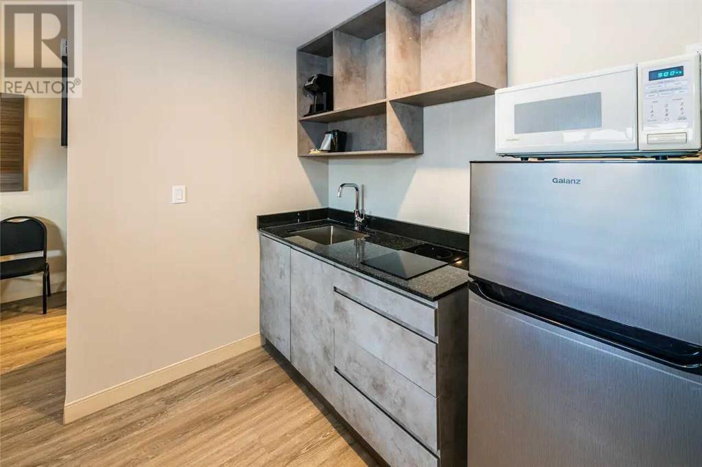 Photo 7 of 1049 Waterton Avenue, Pincher Creek AB