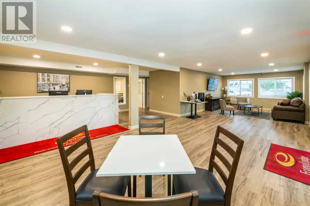Photo 11 of 1049 Waterton Avenue, Pincher Creek AB