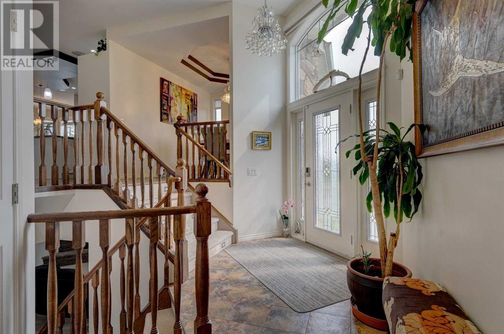2 Cranridge Heights SE, Calgary, Alberta