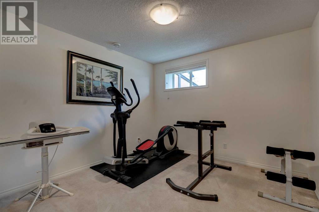Single Family House Bi-level for Sale in  Cranridge Heights SE Cranston Calgary 