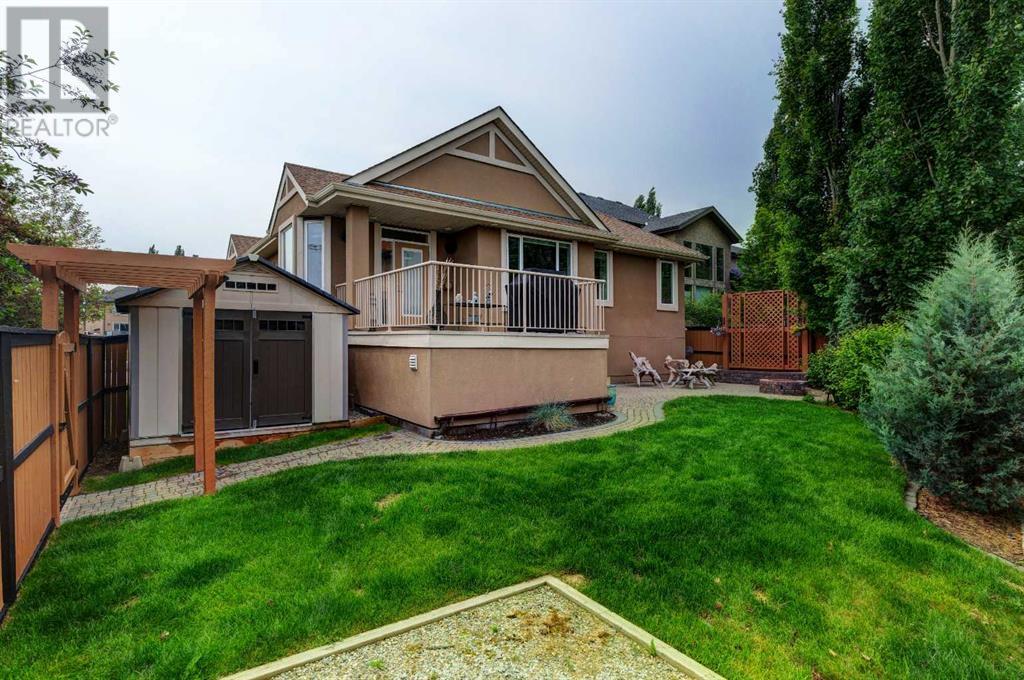 Single Family House Bi-level for Sale in  Cranridge Heights SE Cranston Calgary 