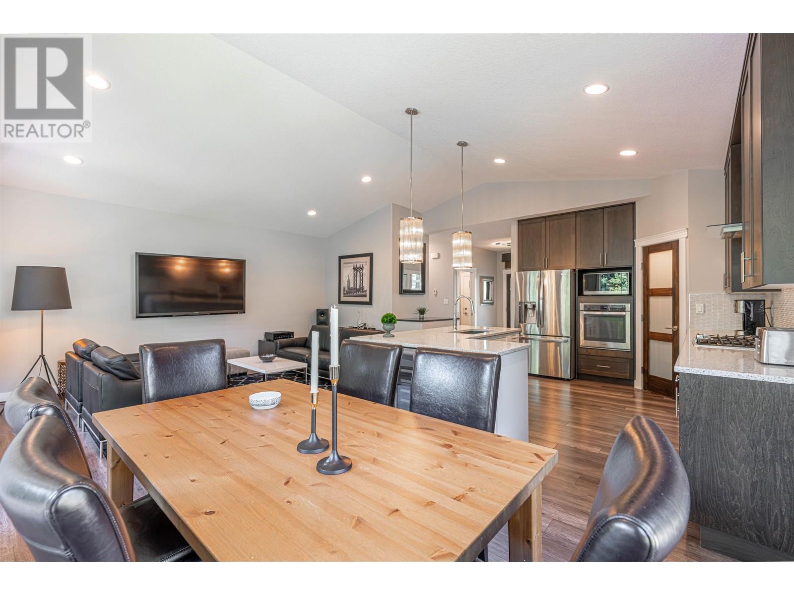 Photo 12 of 4086 Prudente Place, Prince George BC