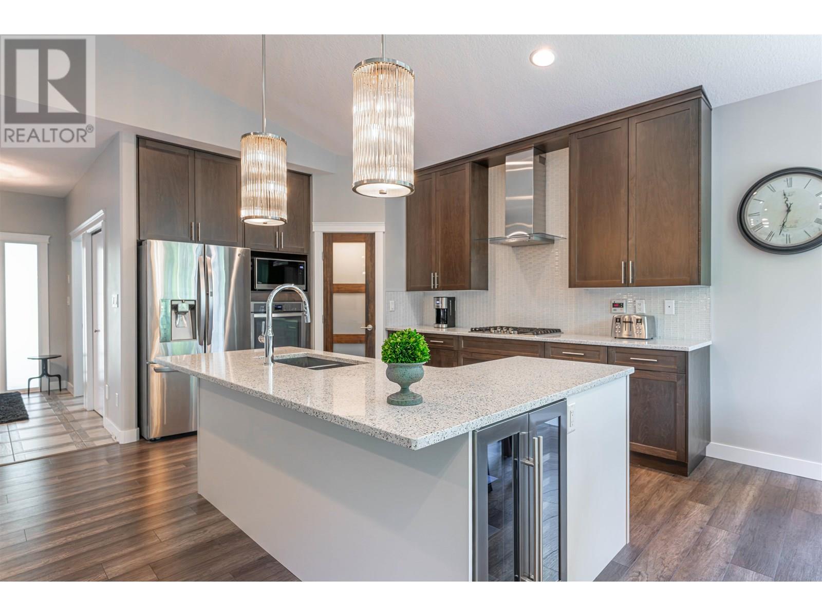 Photo 9 of 4086 Prudente Place, Prince George BC