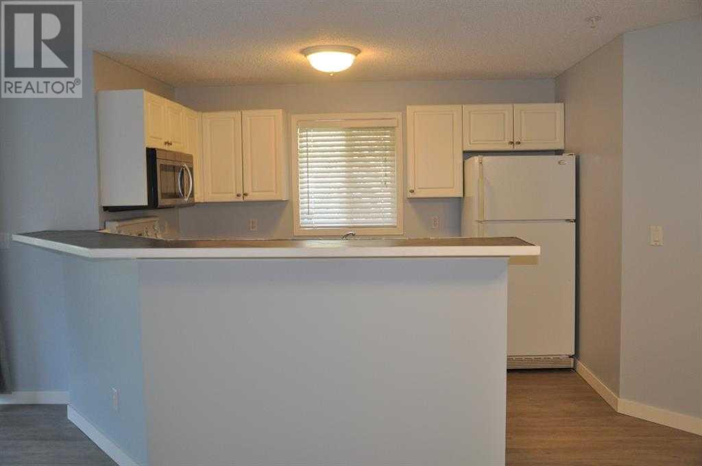 Single Family House for Sale in   Somervale Court SW Somerset Calgary 