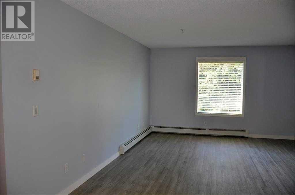 Single Family House for Sale in   Somervale Court SW Somerset Calgary 