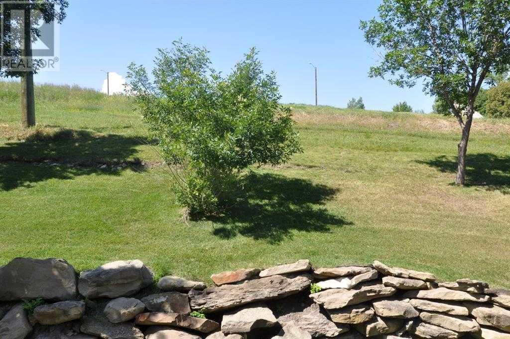Single Family House for Sale in   Somervale Court SW Somerset Calgary 