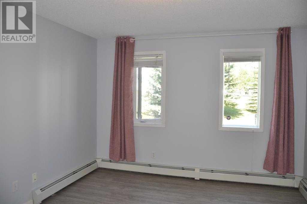 Single Family House for Sale in   Somervale Court SW Somerset Calgary 