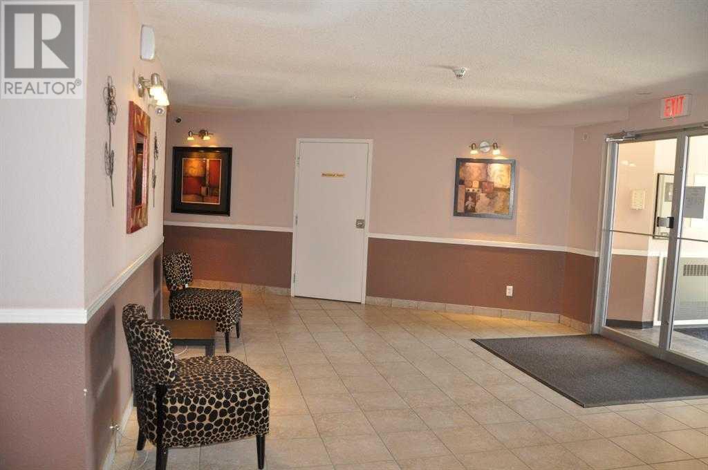 Single Family House for Sale in   Somervale Court SW Somerset Calgary 