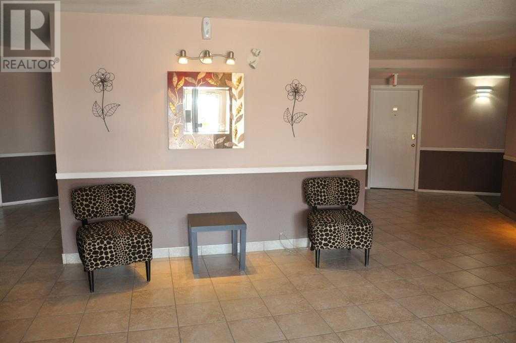 Single Family House for Sale in   Somervale Court SW Somerset Calgary 