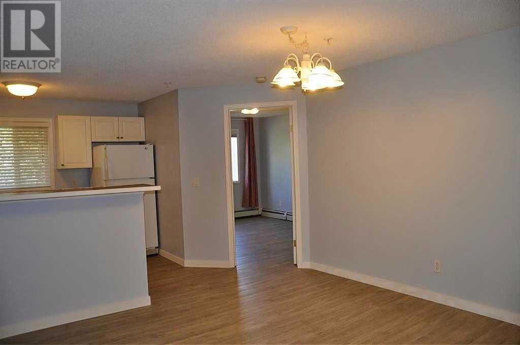 Single Family House for Sale in   Somervale Court SW Somerset Calgary 