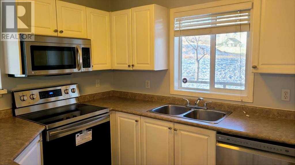 Single Family House for Sale in   Somervale Court SW Somerset Calgary 