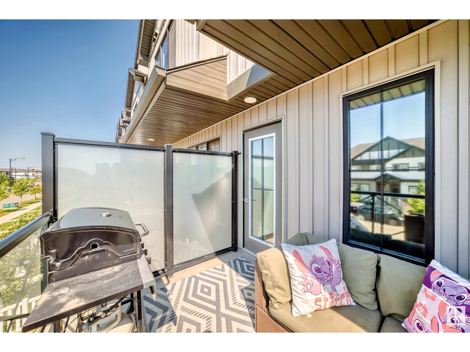 Photo 40 of 1077 Cy Becker Rd Nw, Edmonton AB