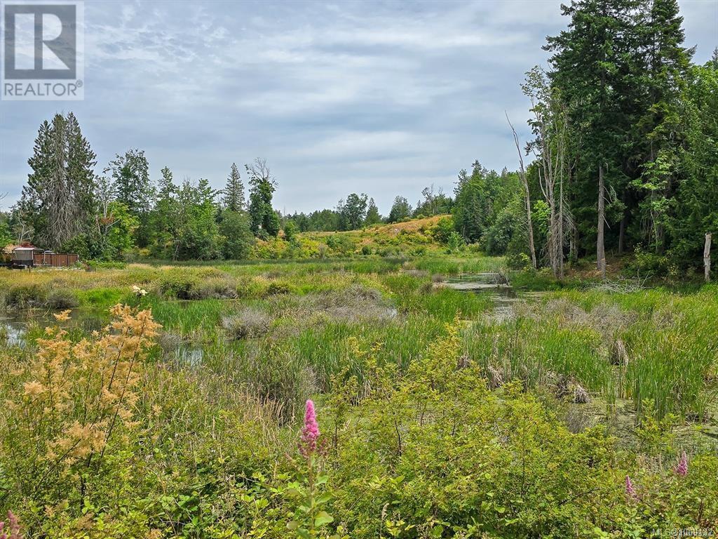 Photo 19 of 1308 Fielding Rd, Nanaimo BC