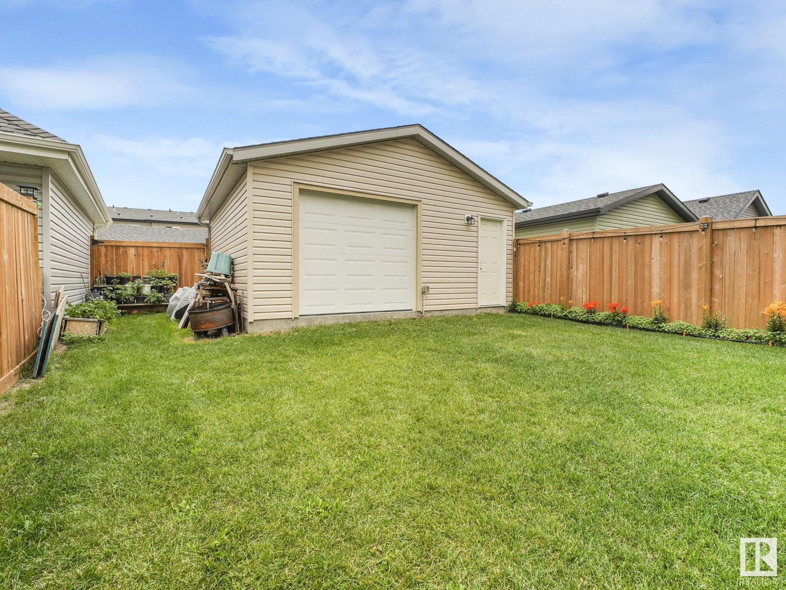 Photo 47 of 4684 175 Av Nw, Edmonton AB