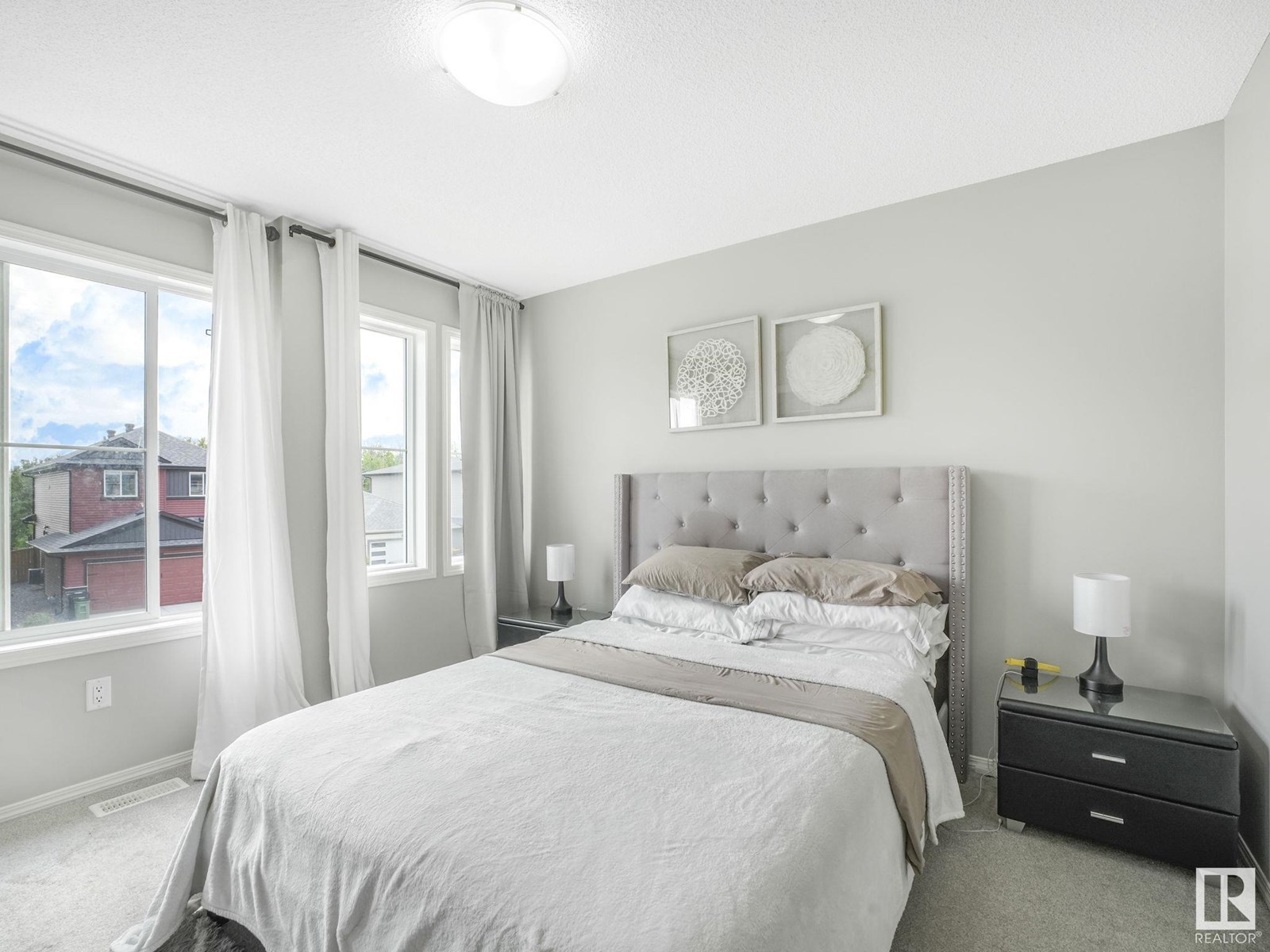 Photo 27 of 4684 175 Av Nw, Edmonton AB