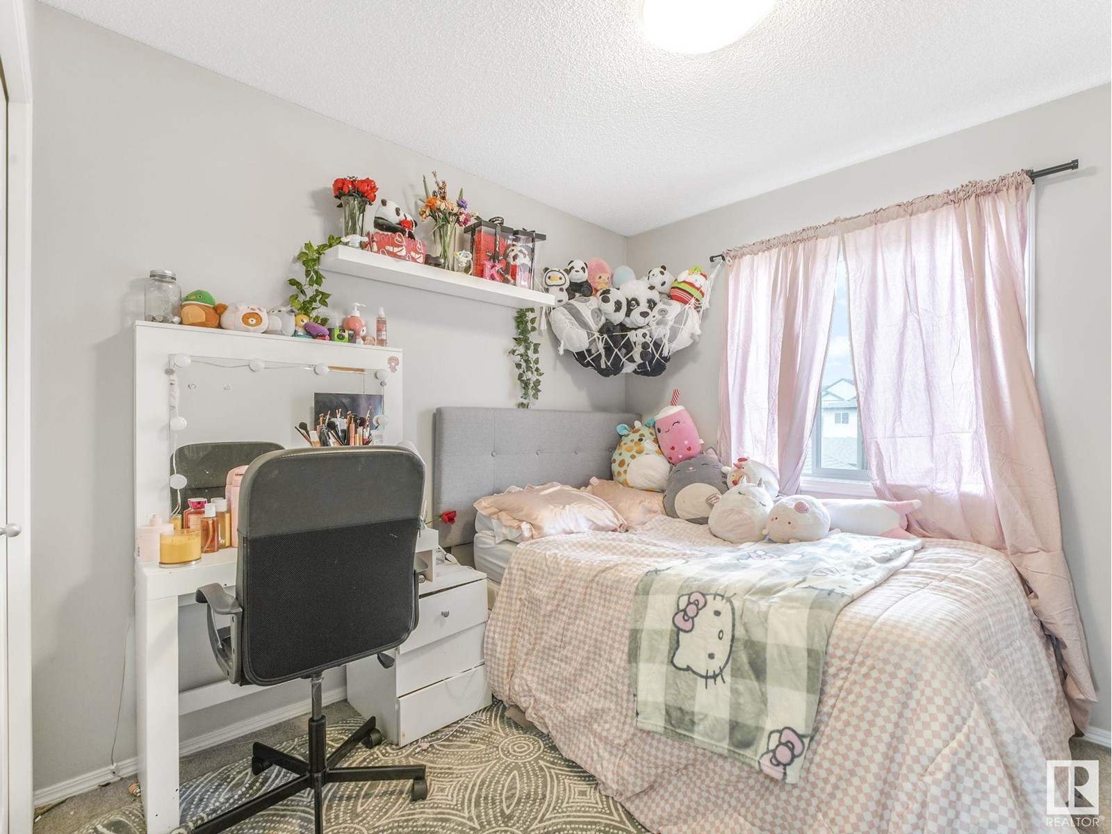Photo 32 of 4684 175 Av Nw, Edmonton AB