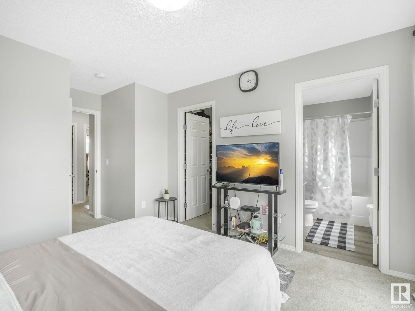 Photo 26 of 4684 175 Av Nw, Edmonton AB