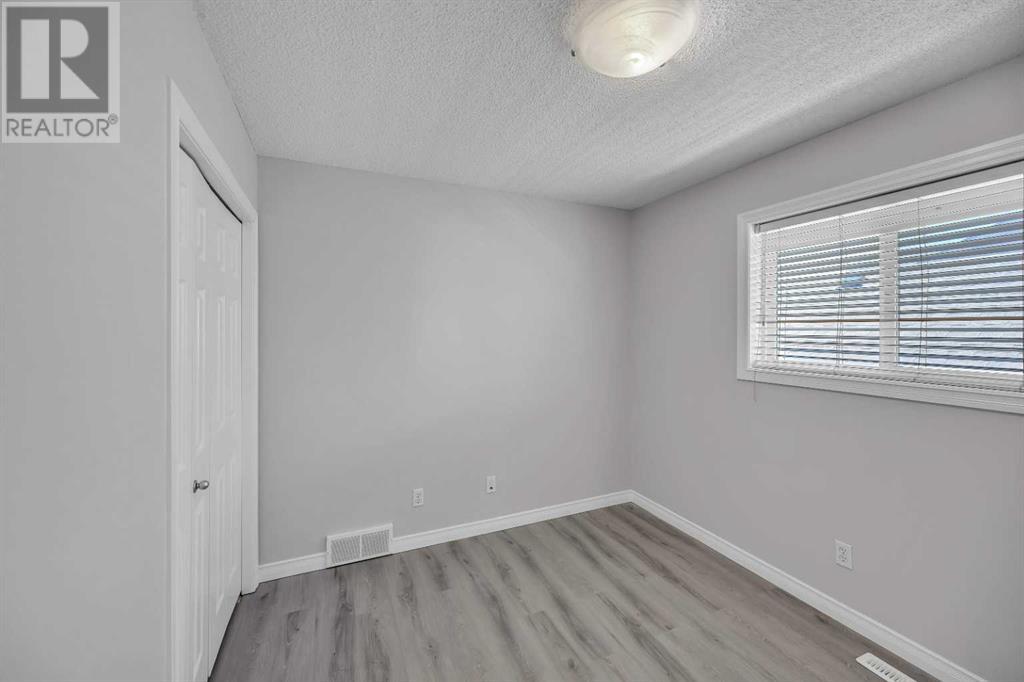 Single Family House for Sale in  Tarington Place NE Taradale Calgary 