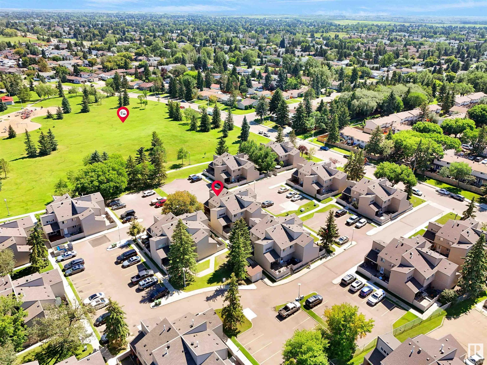 Photo 22 of 1794 Lakewood S Nw, Edmonton AB