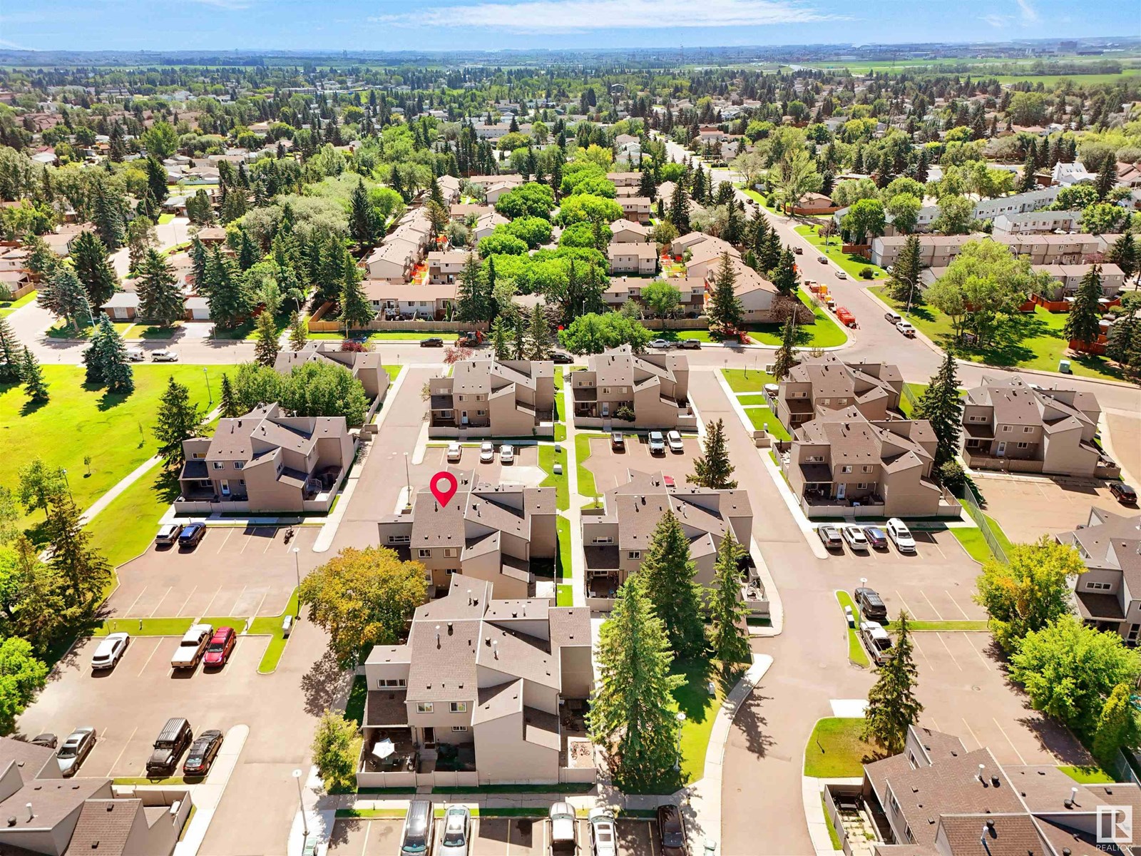 Photo 40 of 1794 Lakewood S Nw, Edmonton AB