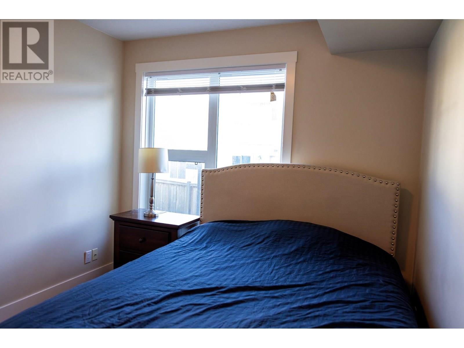 #207 11004 102 AVENUE - 14