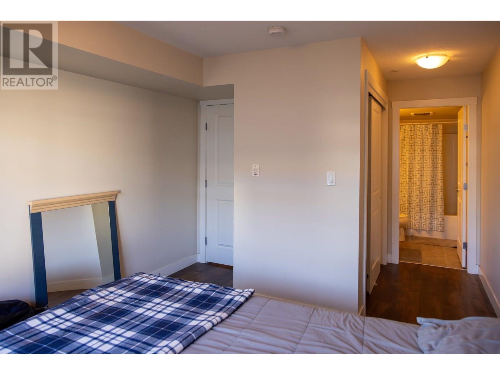 #207 11004 102 AVENUE - 23
