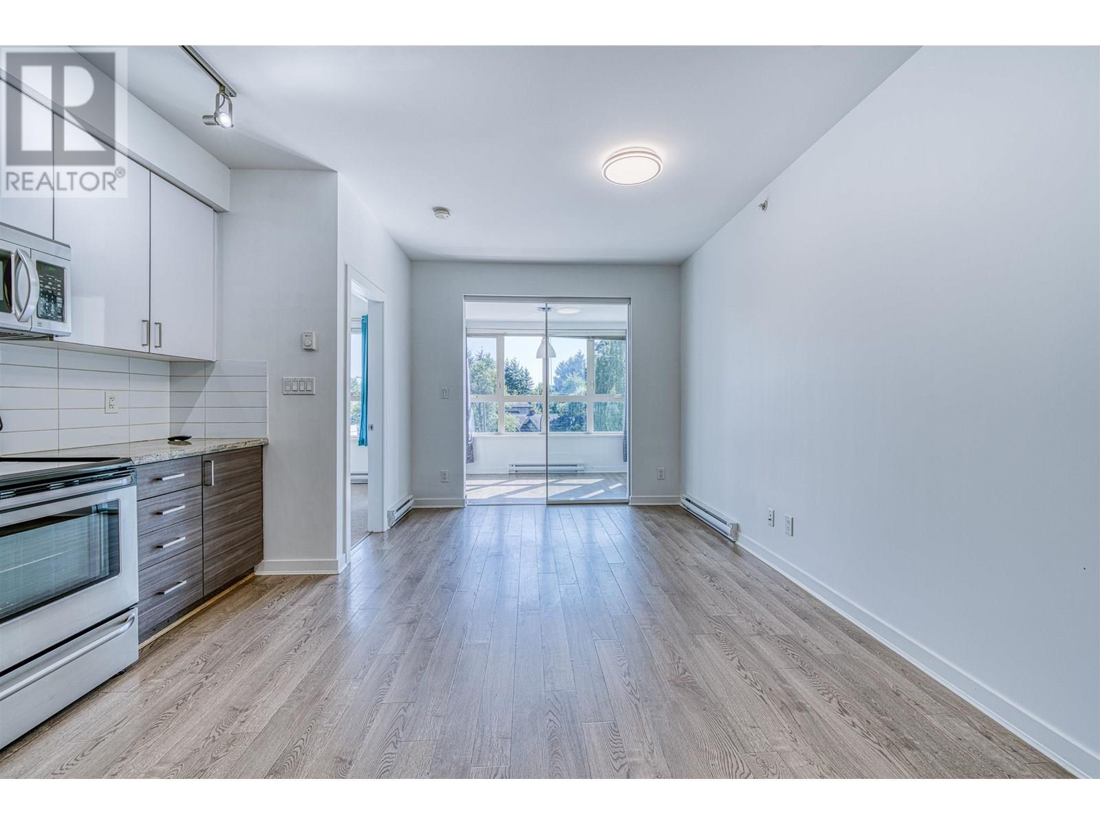 Photo 2 of 308 3688 Inverness Street, Vancouver BC