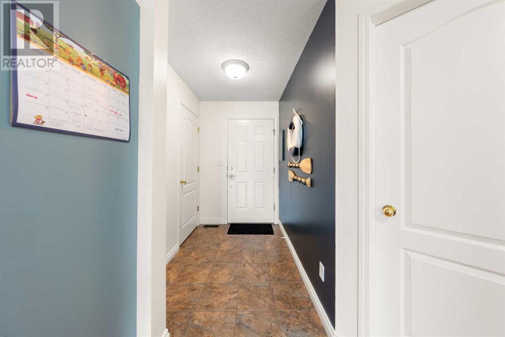 Photo 17 of 502 5220 50 A Avenue, Sylvan Lake AB