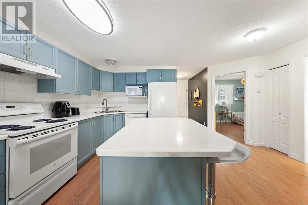 Photo 20 of 502 5220 50 A Avenue, Sylvan Lake AB