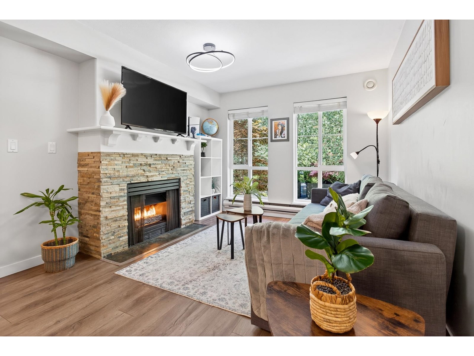 Photo 17 of 52 8890 Walnut Grove Drive, Langley BC