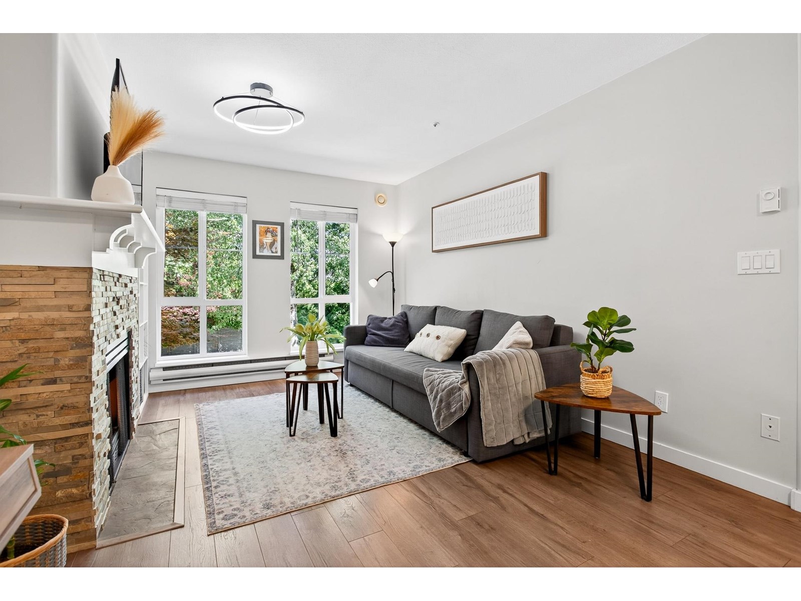 Photo 18 of 52 8890 Walnut Grove Drive, Langley BC