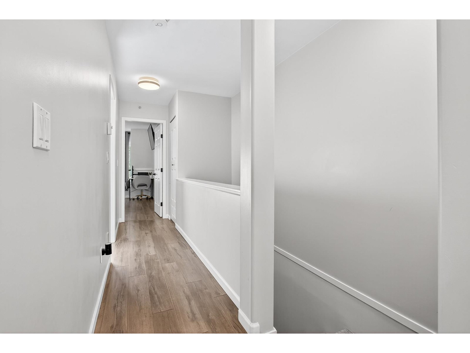 Photo 24 of 52 8890 Walnut Grove Drive, Langley BC